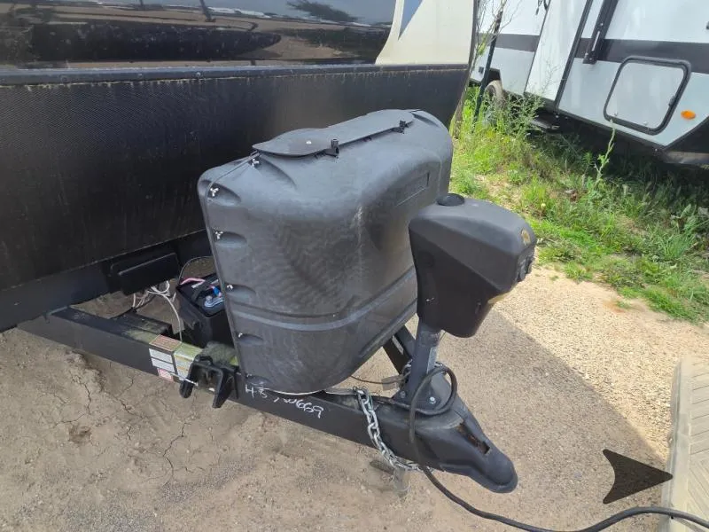 2017 CrossRoads RV Sunset Trail Used    M-254 RB - Photo 3