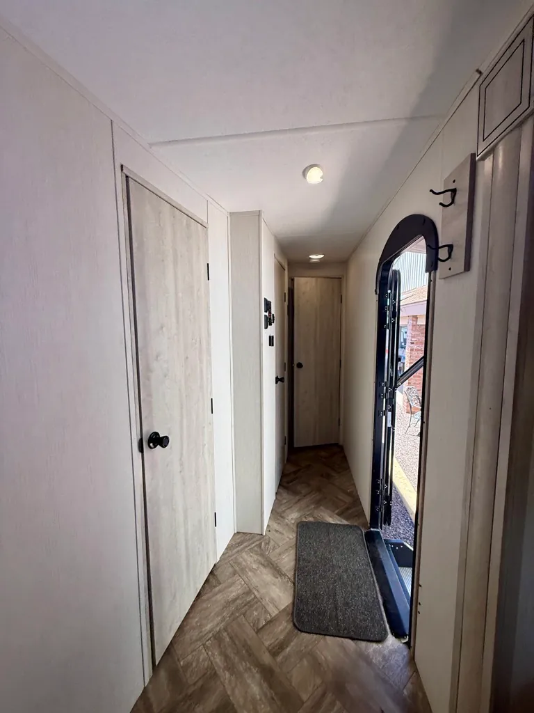 2023 Forest River Wildcat 303MBX, Photos photo 37