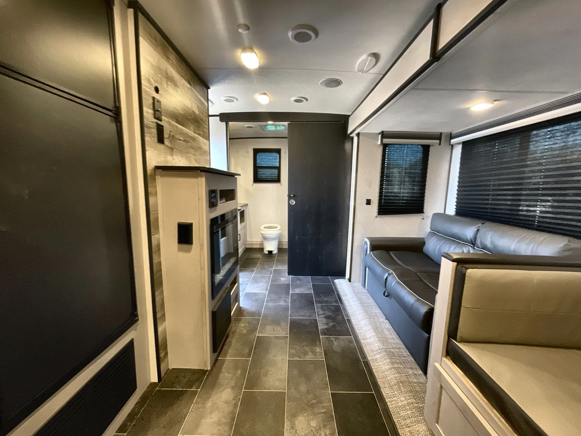 2022 Heartland Mallard M260 — living area main