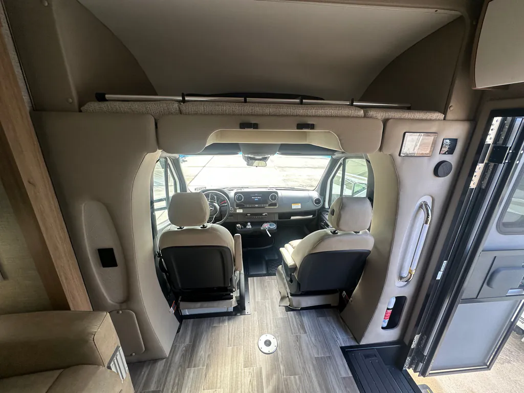 2026 Tiffin Wayfarer 25 XPW, Photos photo 45