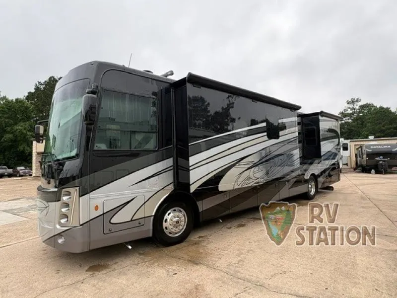 2022 Forest River Berkshire XL 40C - Photo 4
