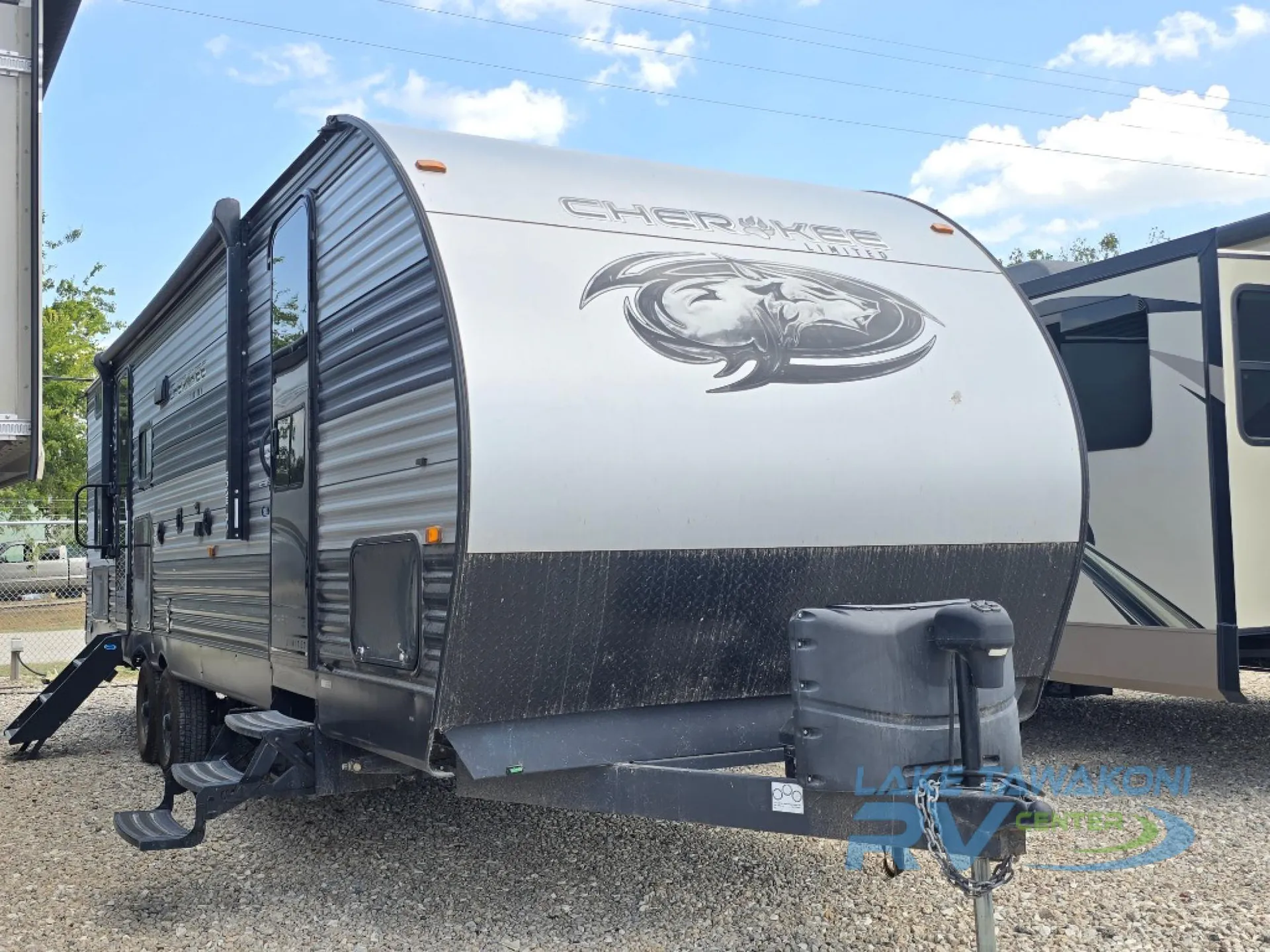 2022 Forest River Cherokee Grey Wolf 26DBH - Photo 3