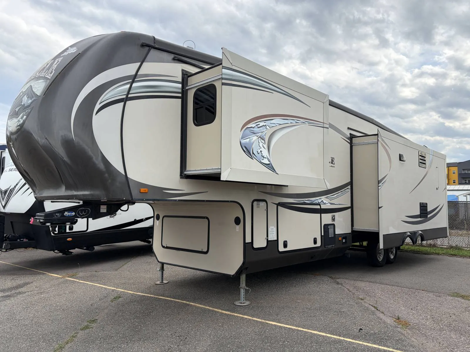 2014 Jayco Pinnacle 36KPTS - Photo 4