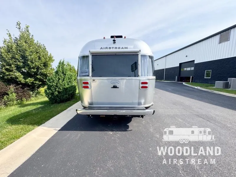 2023 Airstream Globetrotter 27FB - Photo 4