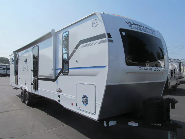 2026 Forest River Cherokee Alpha Wolf 33BH