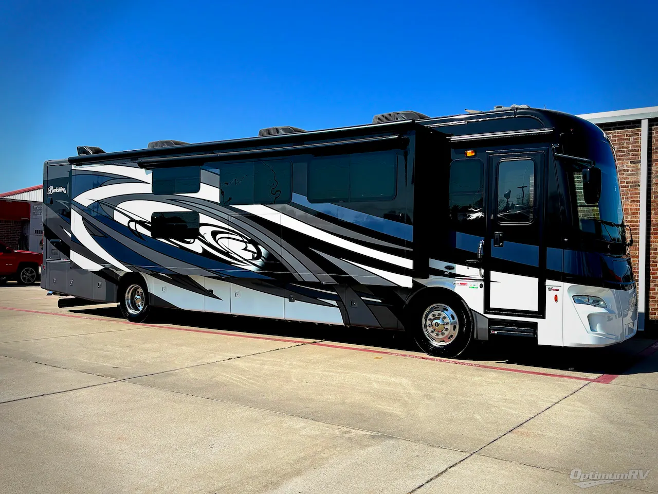 2020 Forest River Berkshire XL 40C - Photo 2