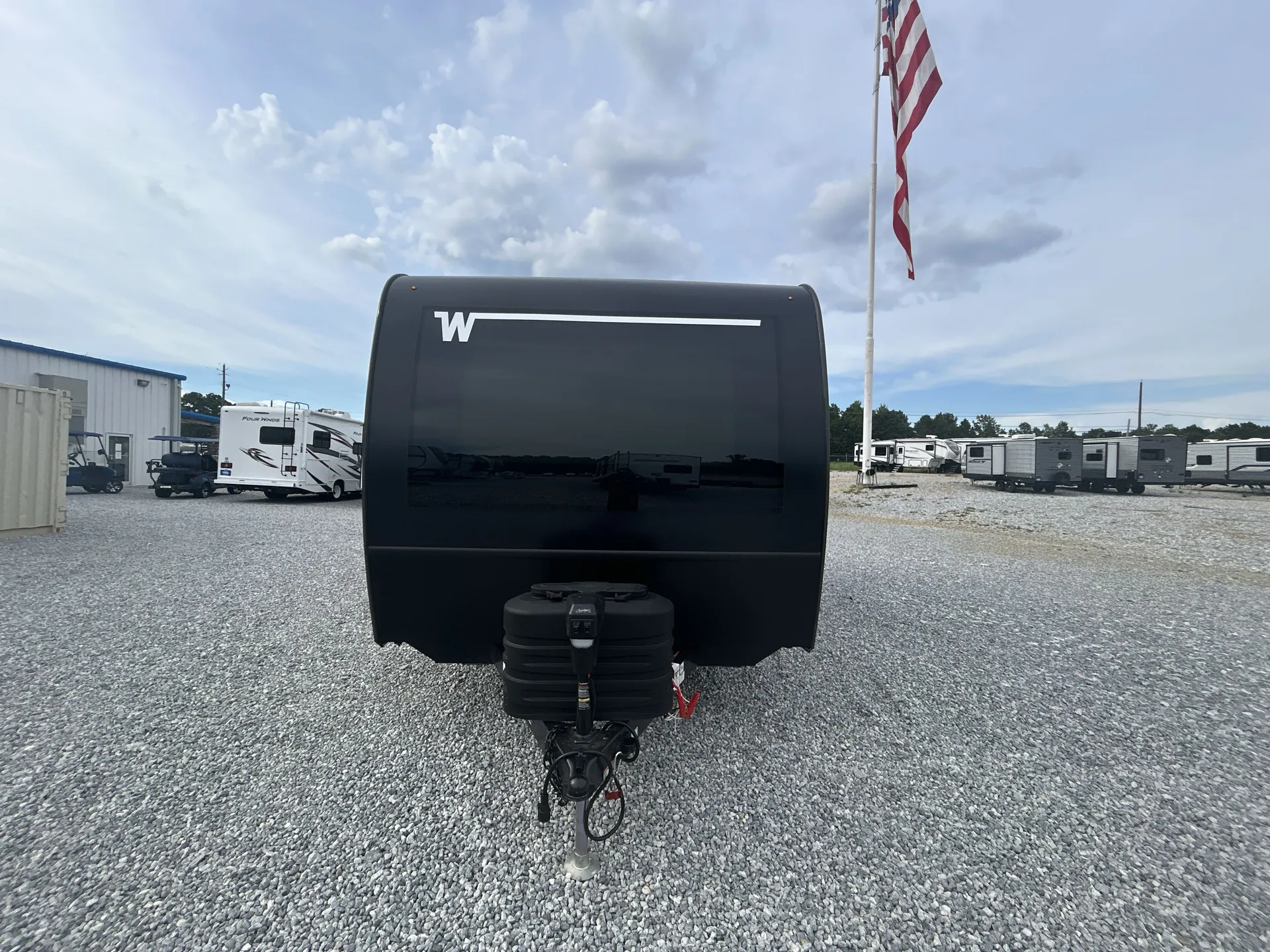 2026 Winnebago Thrive 18FBS — front