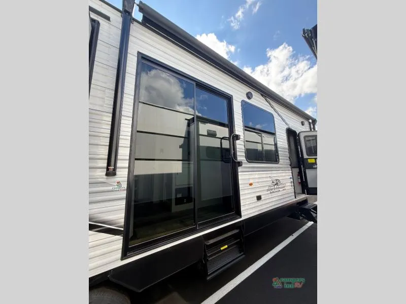 2025 Jayco Jay Flight Bungalow 40RLTS - Photo 4