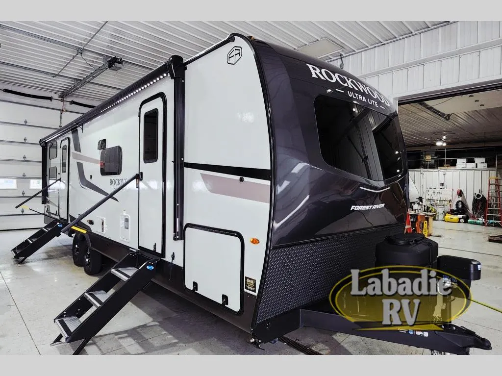 2026 Forest River Rockwood Ultra Lite 2706BH - Photo 2