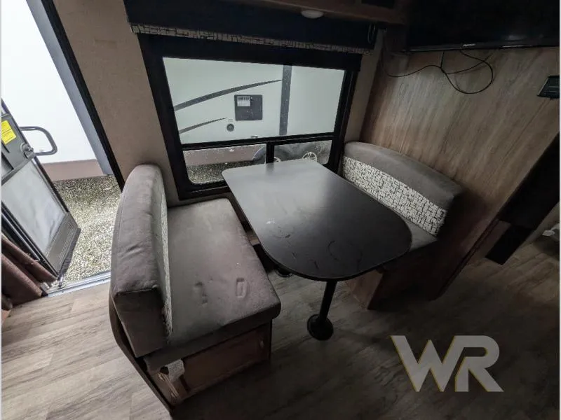 2019 Jayco Jay Feather 20BH - Photo 3