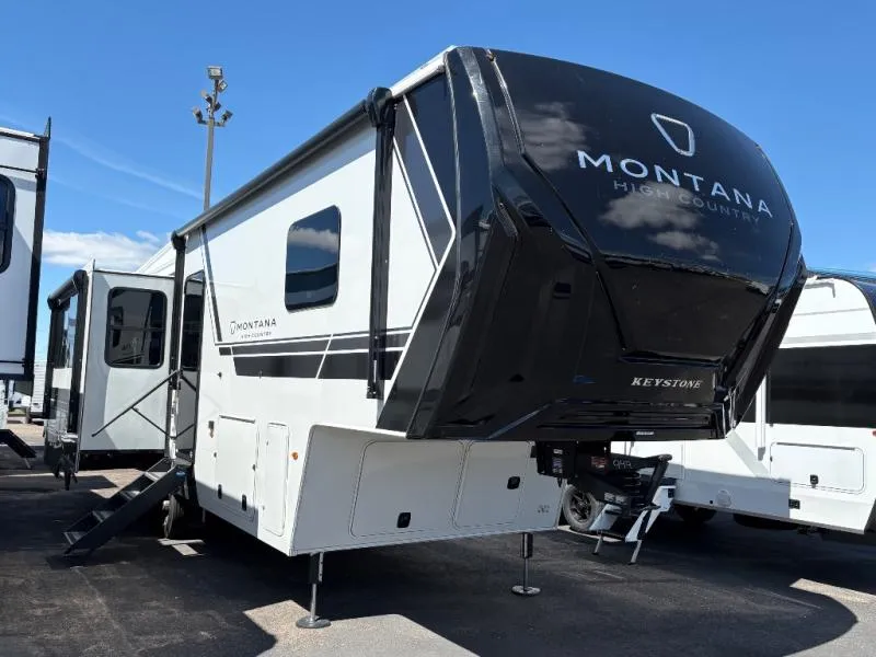 2026 Keystone Montana High Country 290RL - Photo 2