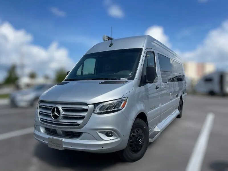 2025 Coachmen Galleria 24Q - Photo 4
