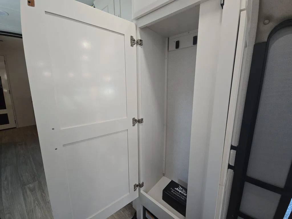 2027 Jayco Pinnacle 36FBTS, Photos photo 24