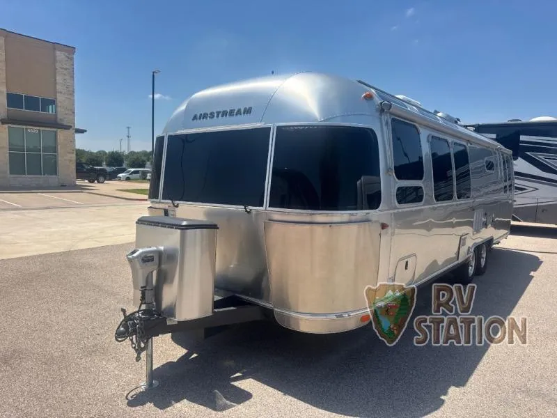 2016 Airstream International Serenity 30 - Photo 4