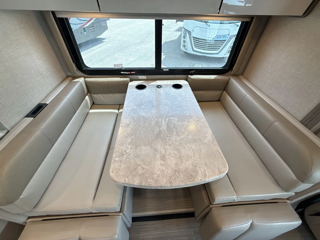 2022 Thor Motor Coach Tiburon 24FB, Photos photo 10