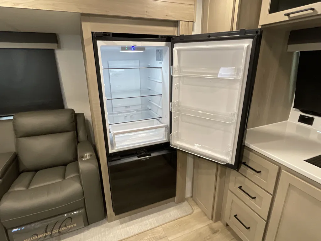 2026 Forest River Flagstaff Micro Lite 25MBR, Photos photo 9