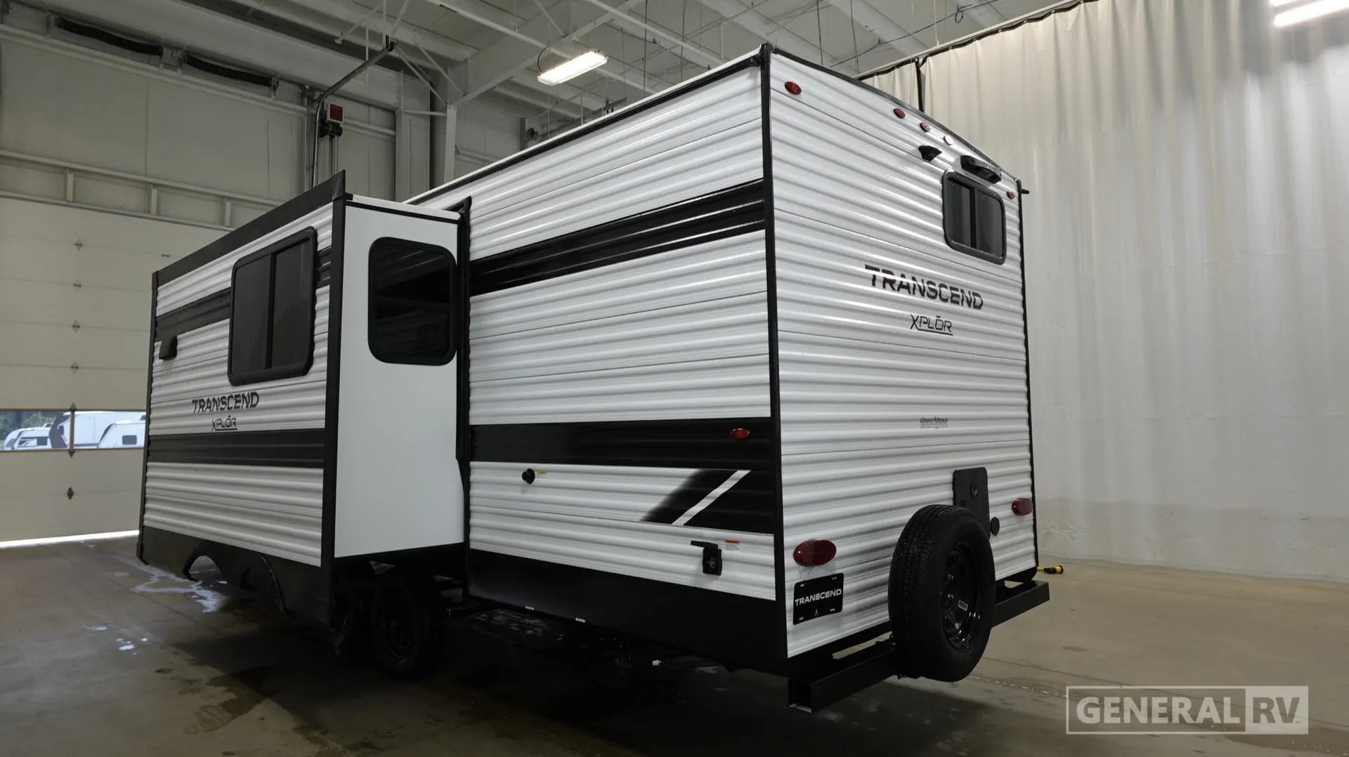 2027 Grand Design Transcend Xplor 26BHX - Photo 4