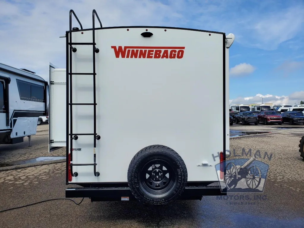 2027 Winnebago Micro Minnie 2108DS, Photos photo 6