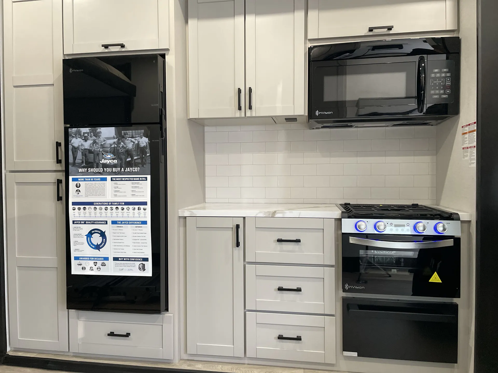 2027 Jayco Seismic 265 — living area main