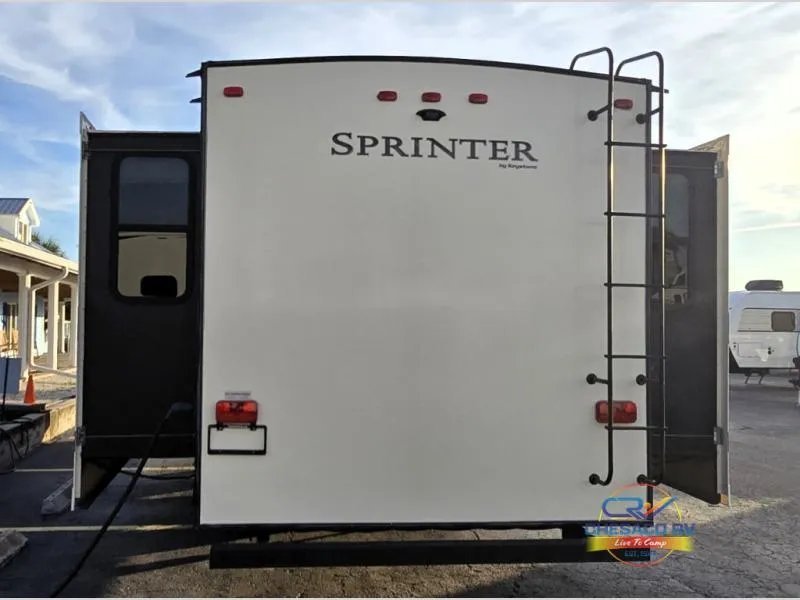 2017 Keystone RV Sprinter 353FWCEN - Photo 4