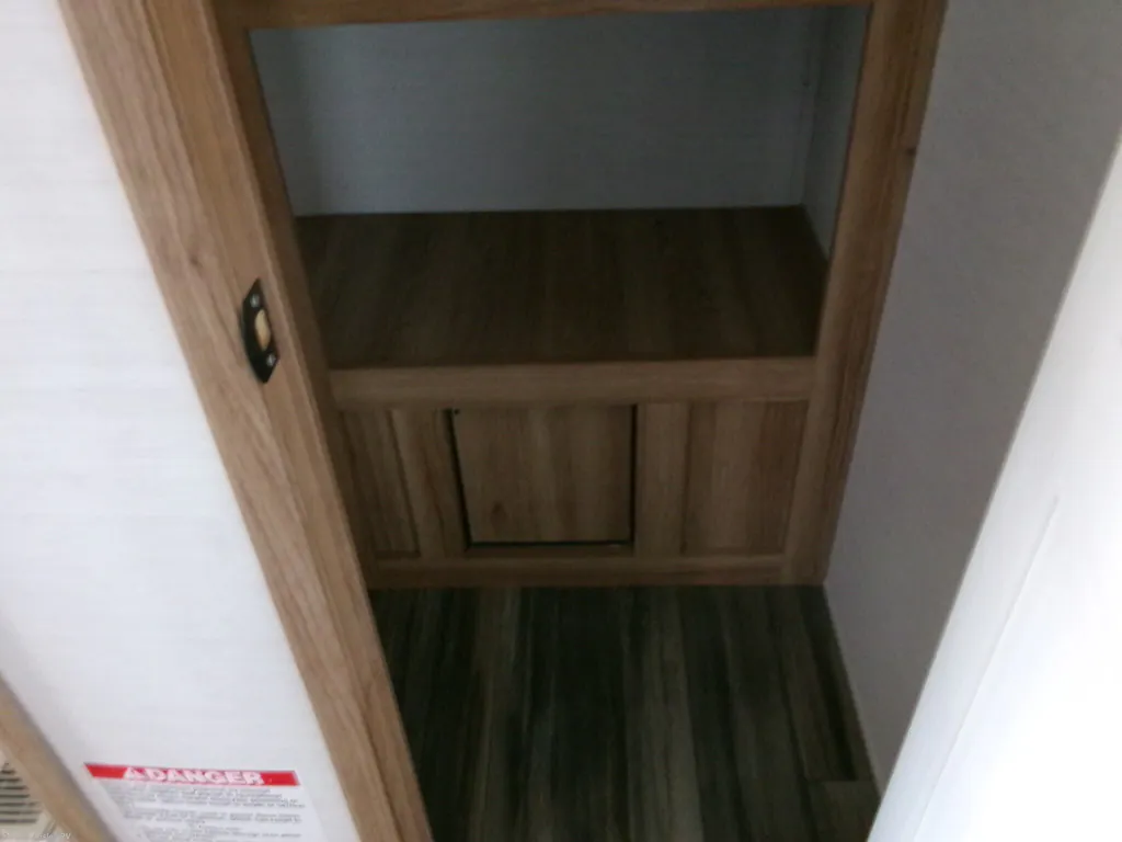 2023 Forest River XLR Hyperlite 3412, Photos photo 36