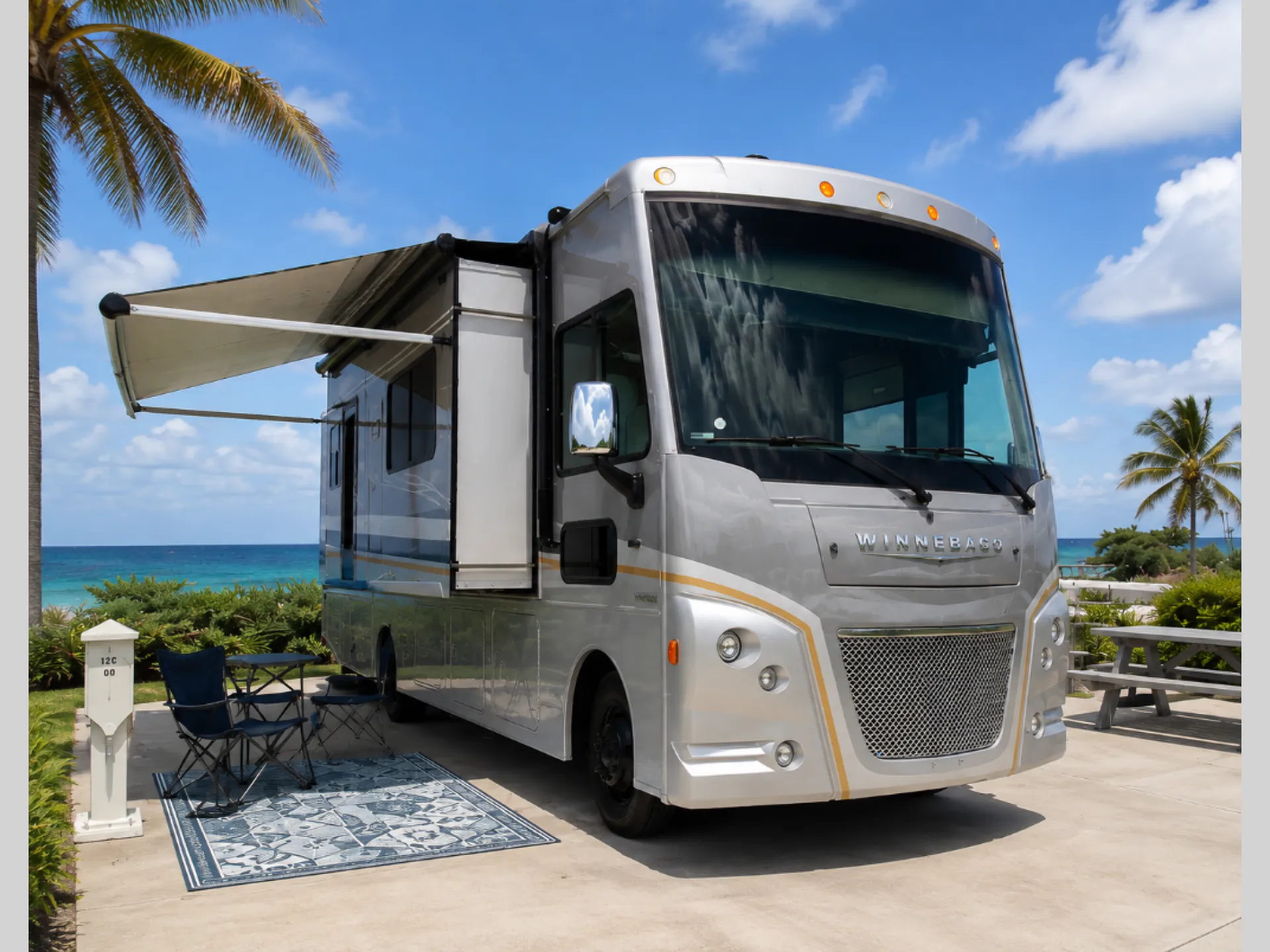 2022 Winnebago Adventurer 30T - Photo 3