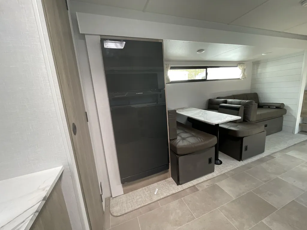 2026 Forest River Airelume 270, Photos photo 5