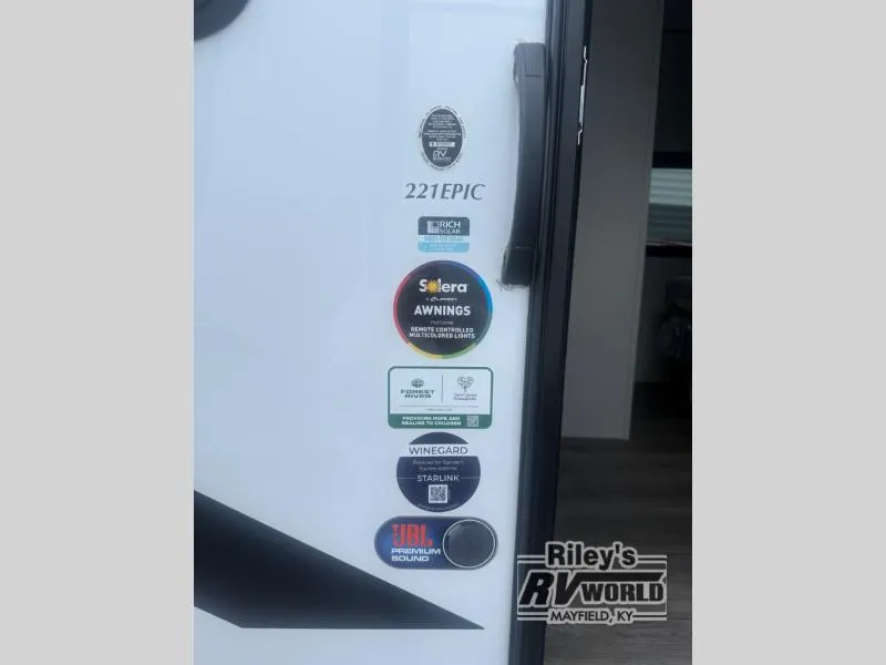 2026 Coachmen RV Catalina Summit Series 8 221EPIC - Photo 2