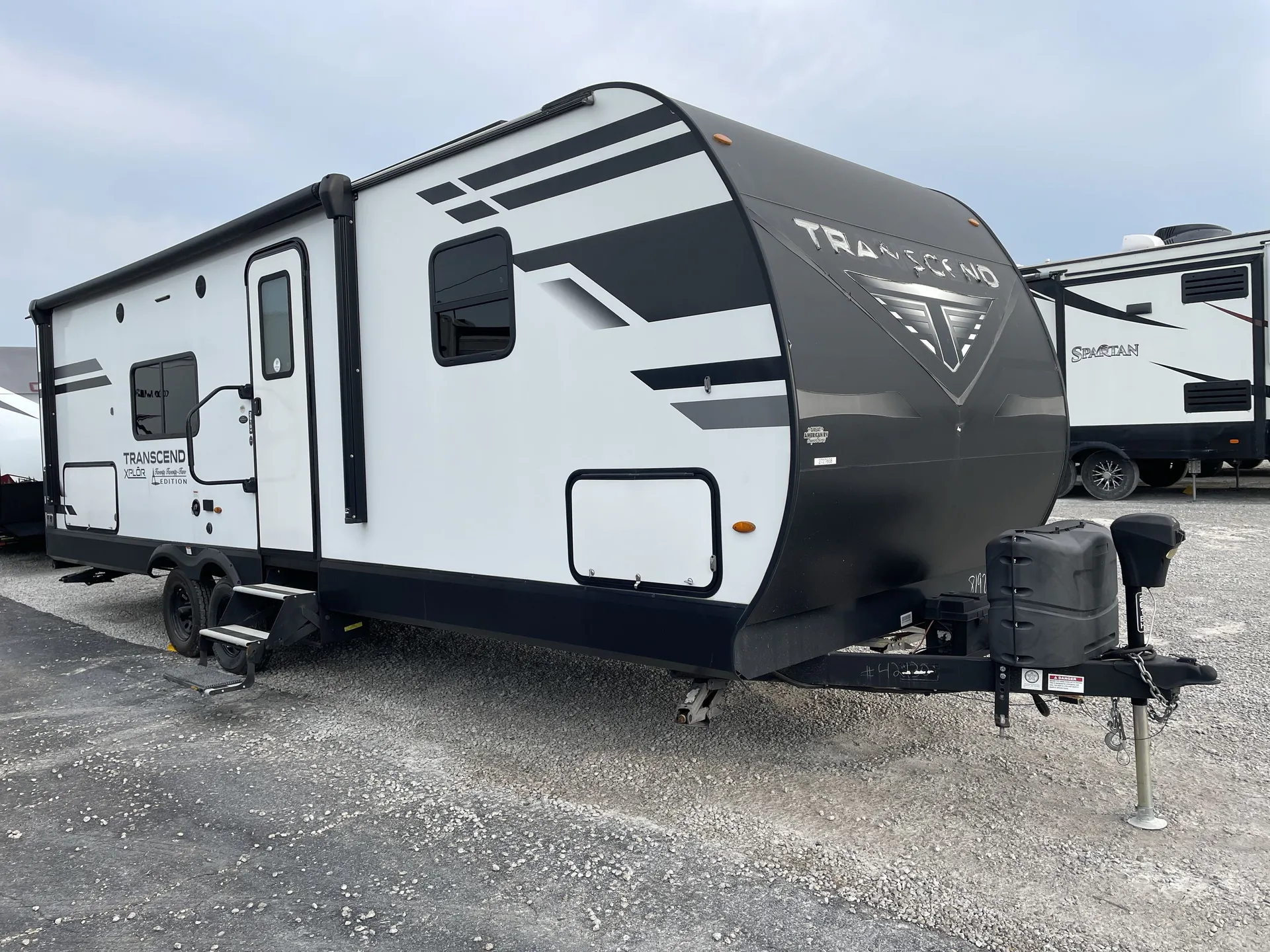 2022 Grand Design Transcend Xplor 261BH - Photo 2