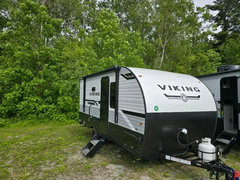 2024 Viking Viking 4K Series 18FQ - Main photo