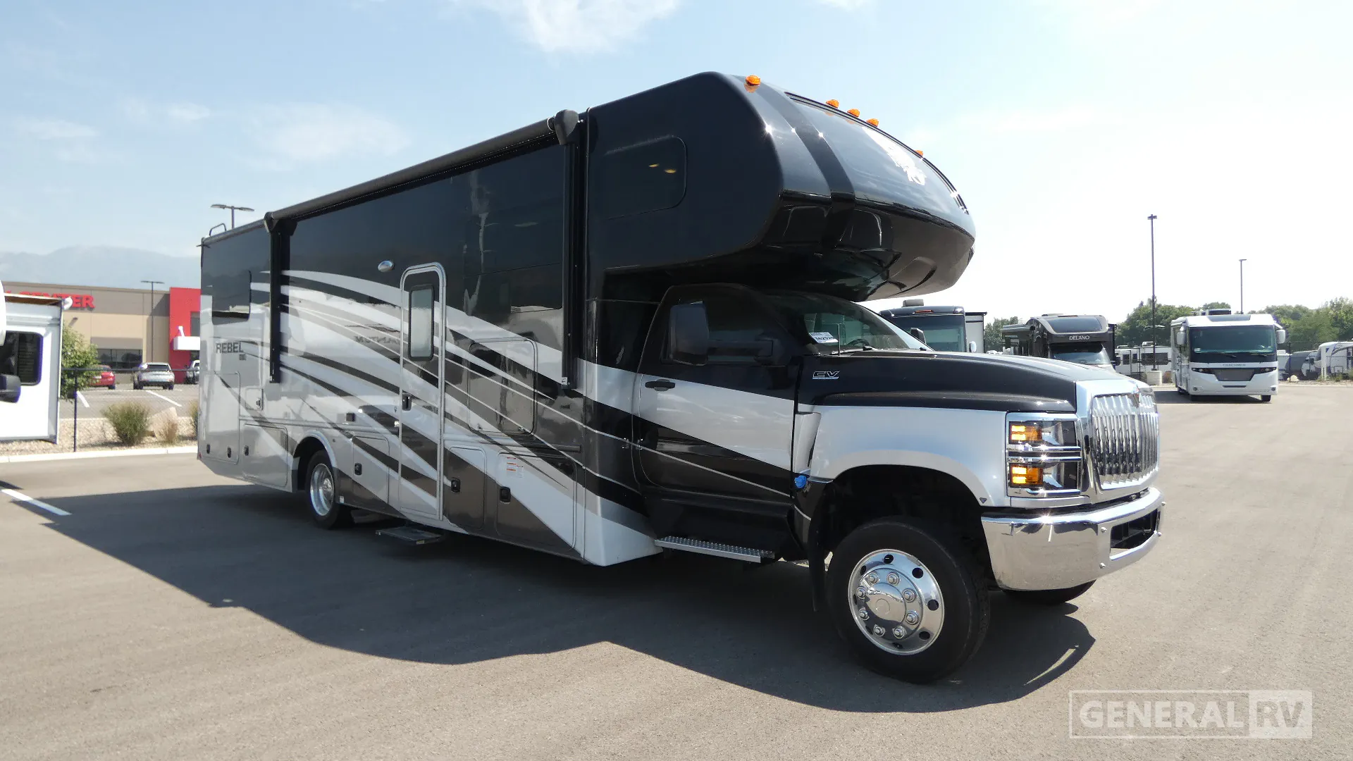 2023 Nexus Rebel 35R - Photo 2