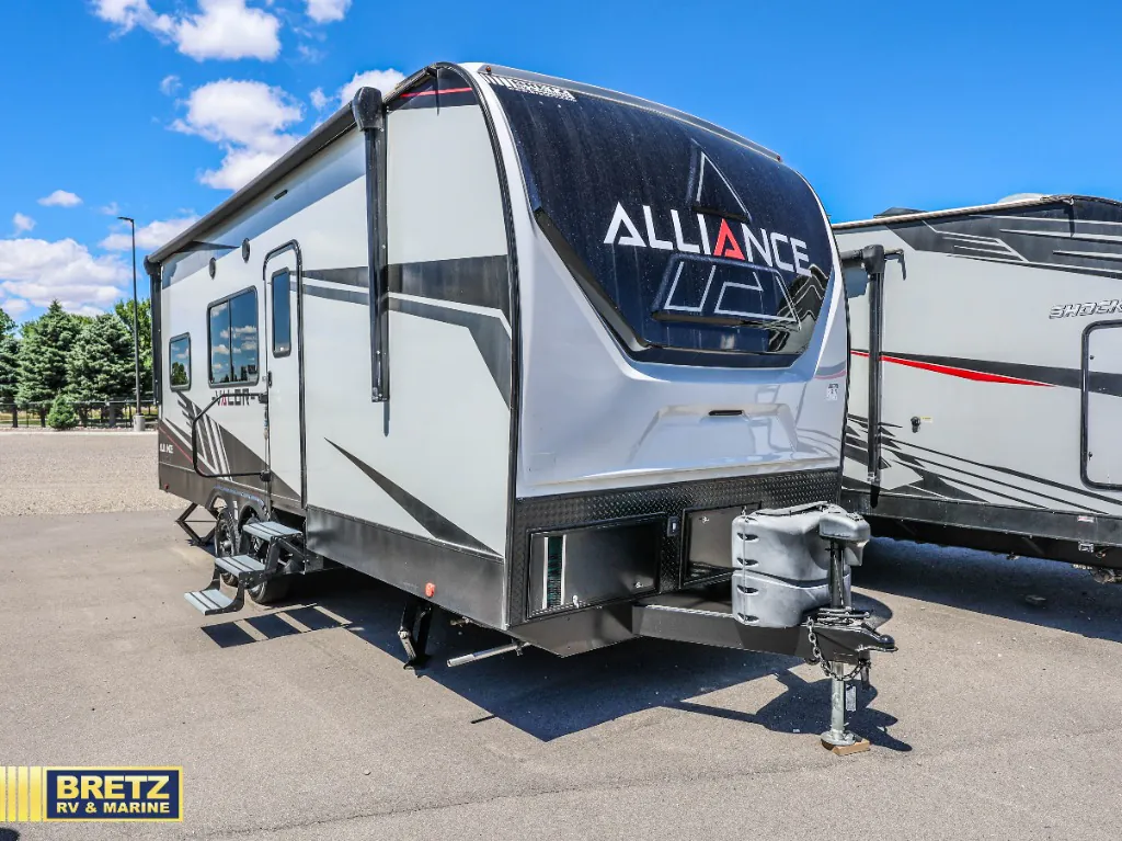 2023 Alliance RV Valor 21T15 - Photo 2