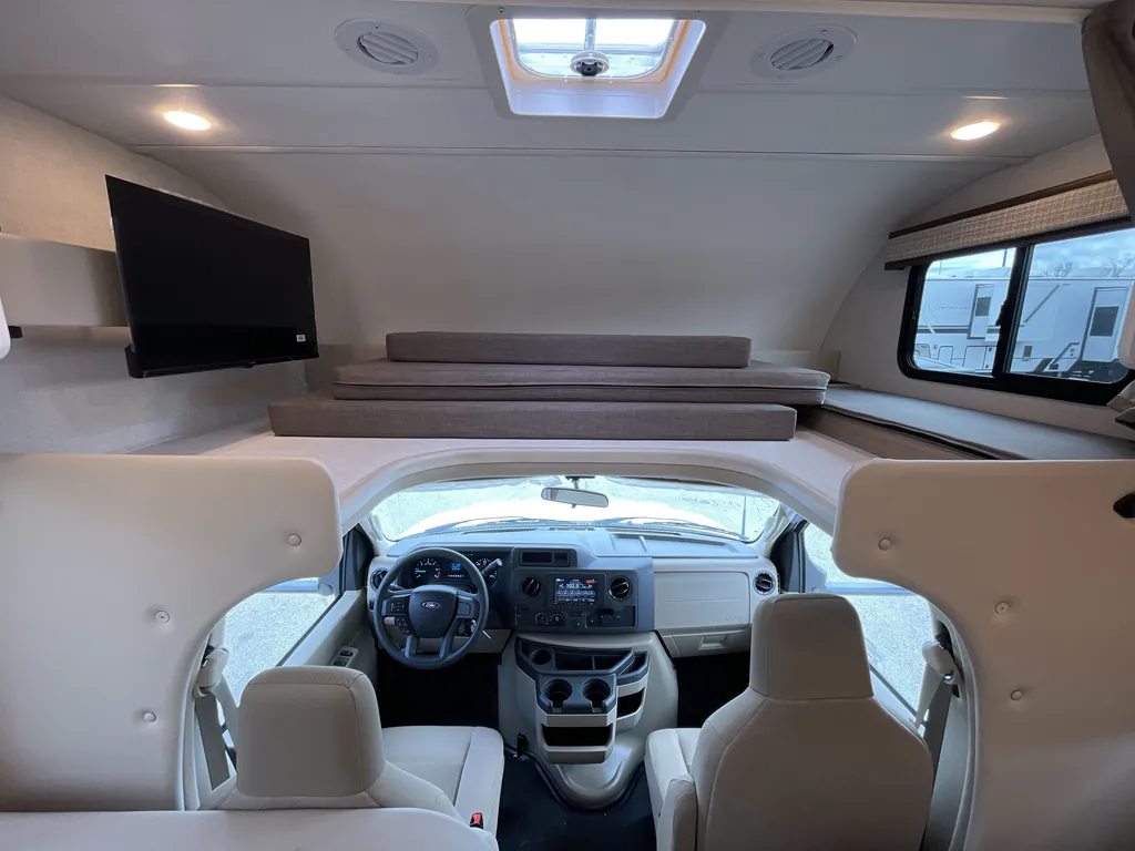 2026 Thor Motor Coach Freedom Elite 28HZ, Photos photo 24