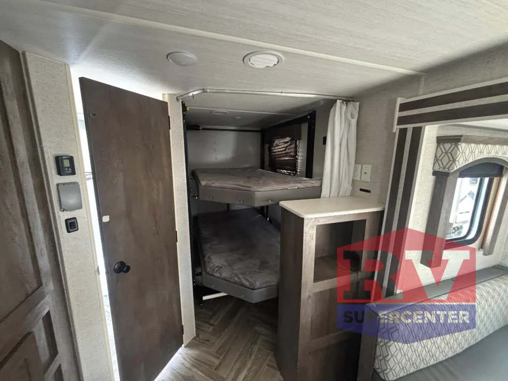 2021 Forest River EVO T2700, Photos photo 10