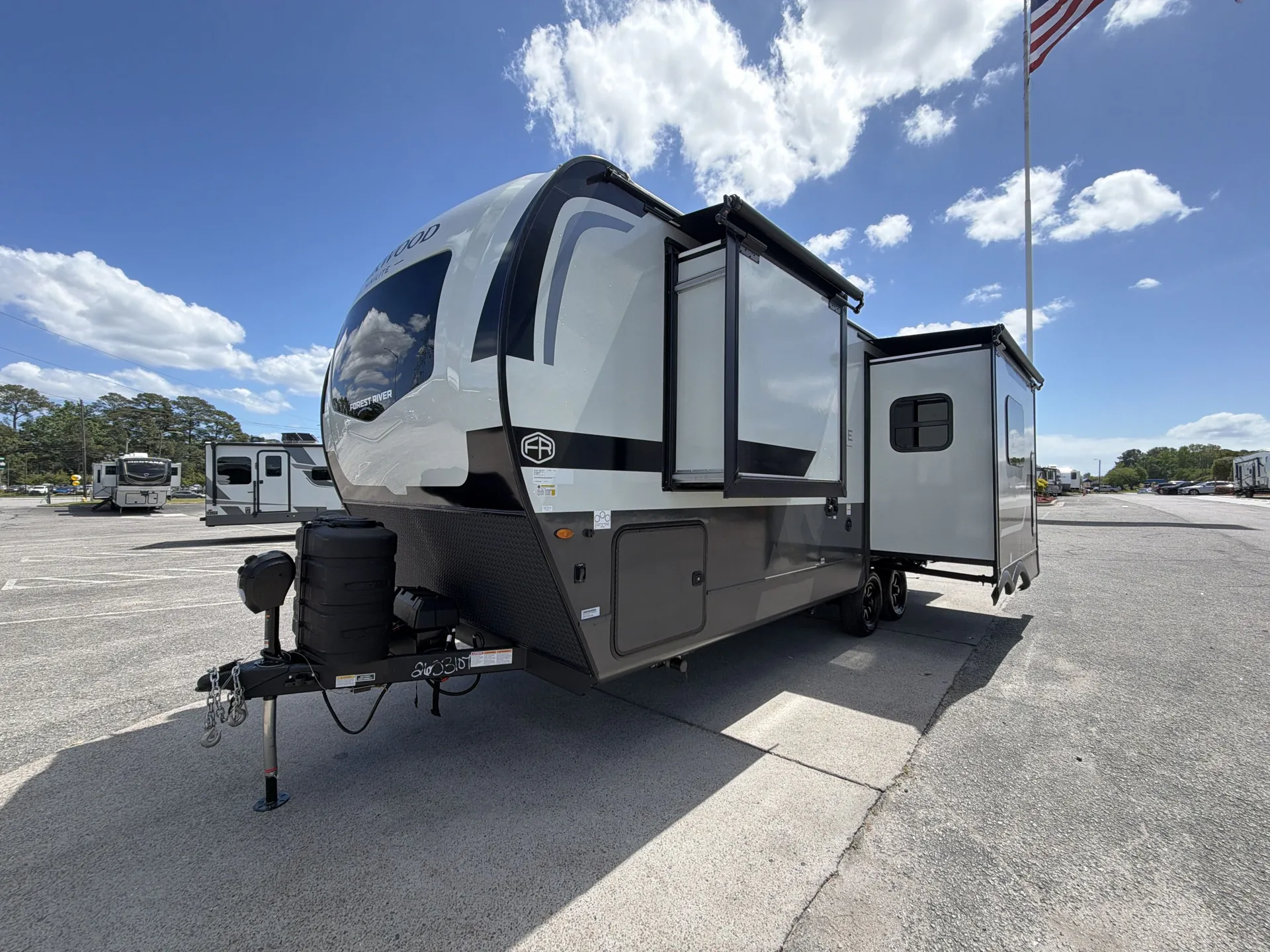 2026 Forest River Rockwood Mini Lite 2515S — off campside