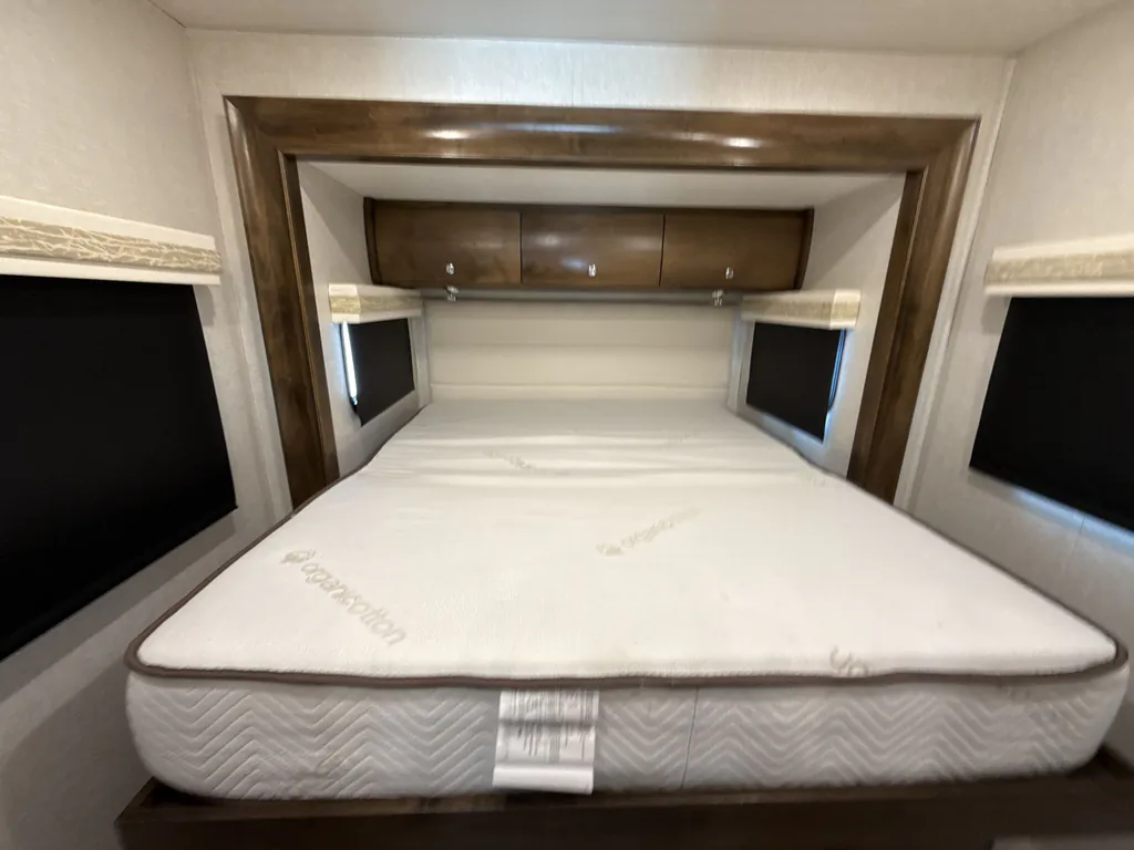 2019 Tiffin Wayfarer 25 QW, Photos photo 14