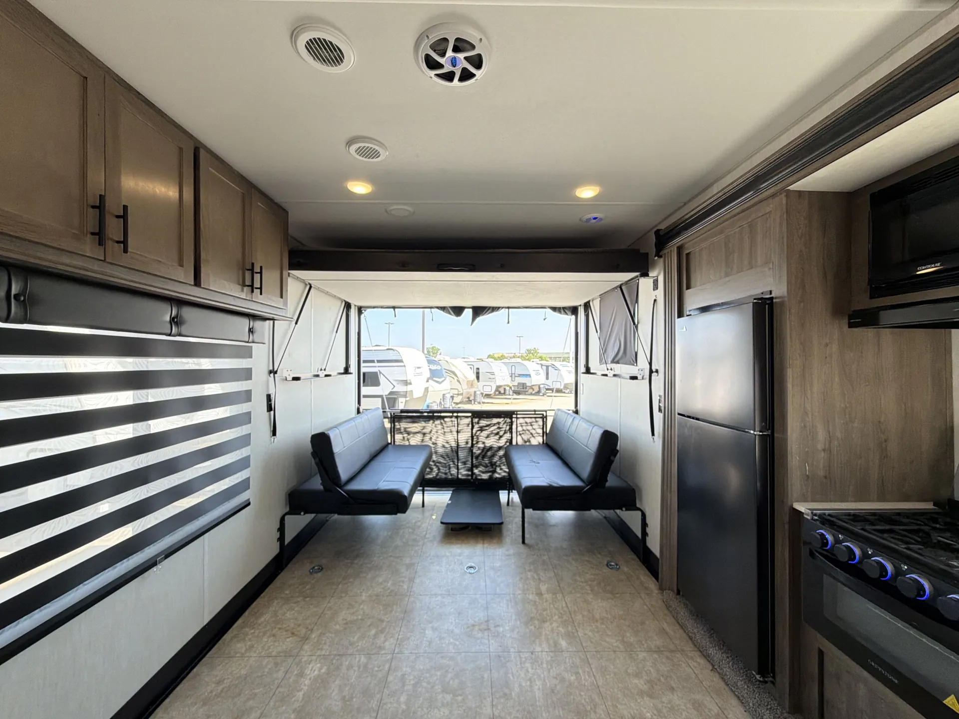 2022 Forest River Vengeance Rogue 26V — living area main