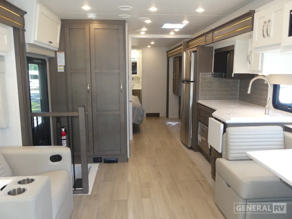 2026 Newmar Grand Star 3948 - Photo 4