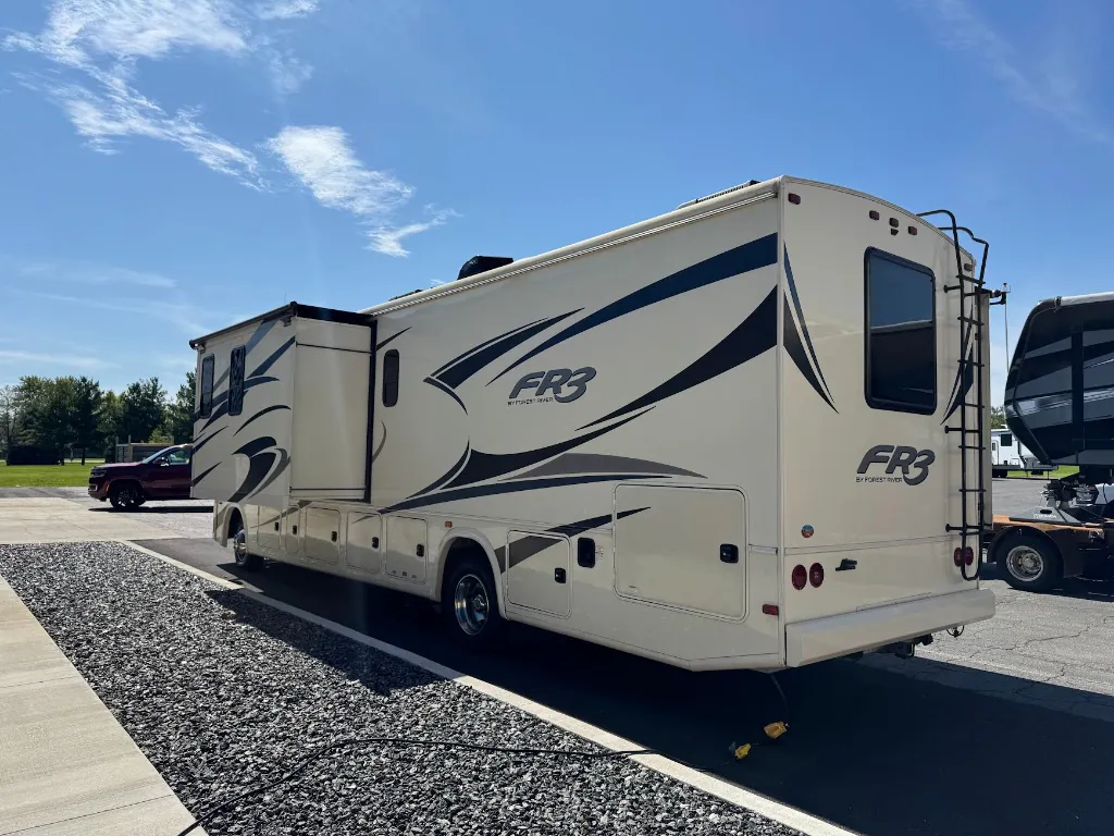 2021 Forest River FR3 32DS — Photo 7