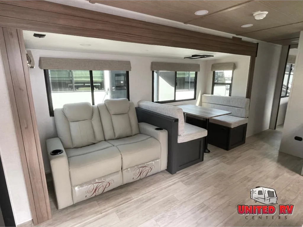 2027 Forest River Vibe 2900KB, Photos photo 10
