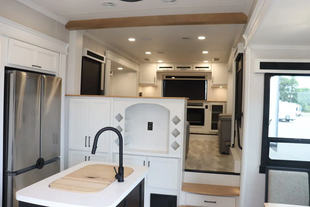 2023 Forest River RiverStone 39RBFL, Photos photo 13
