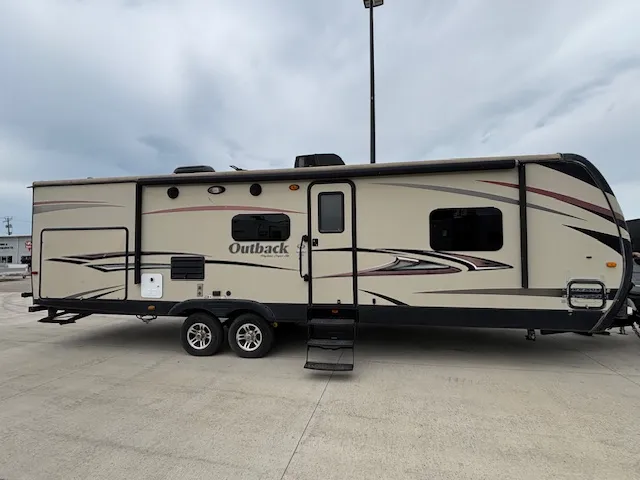 2015 Outback SUPER-LITE SERIES 300RB - Main photo
