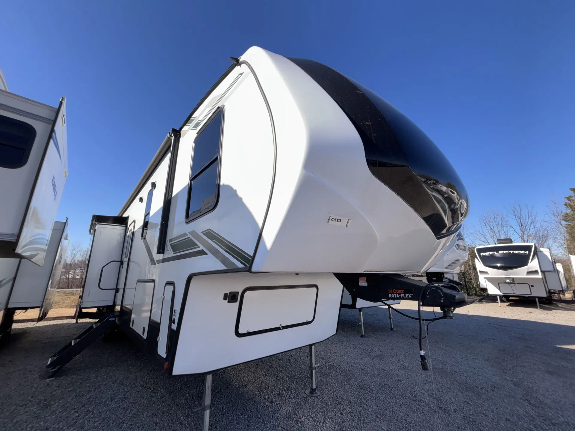 2024 Dutchmen Eddie Bauer 360LF - Photo 2