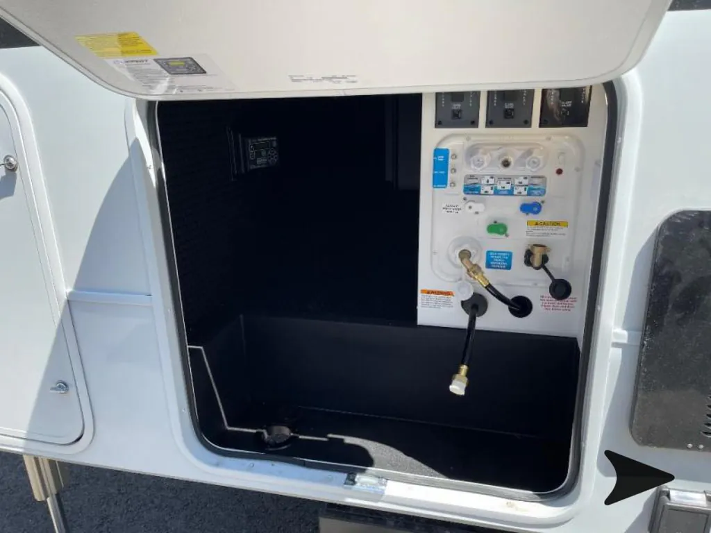 2026 Brinkley Model Z 2810, Photos photo 46