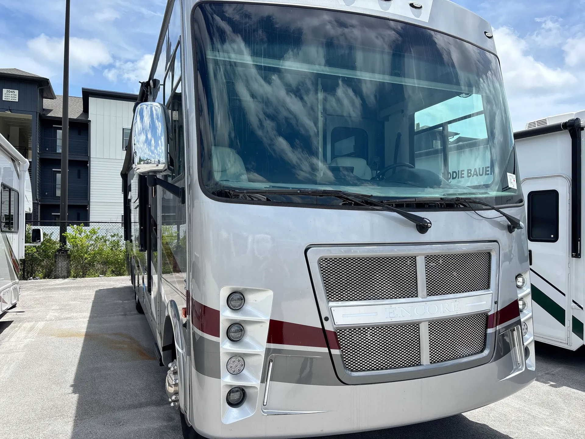 2023 Coachmen Encore 355DS - Photo 2