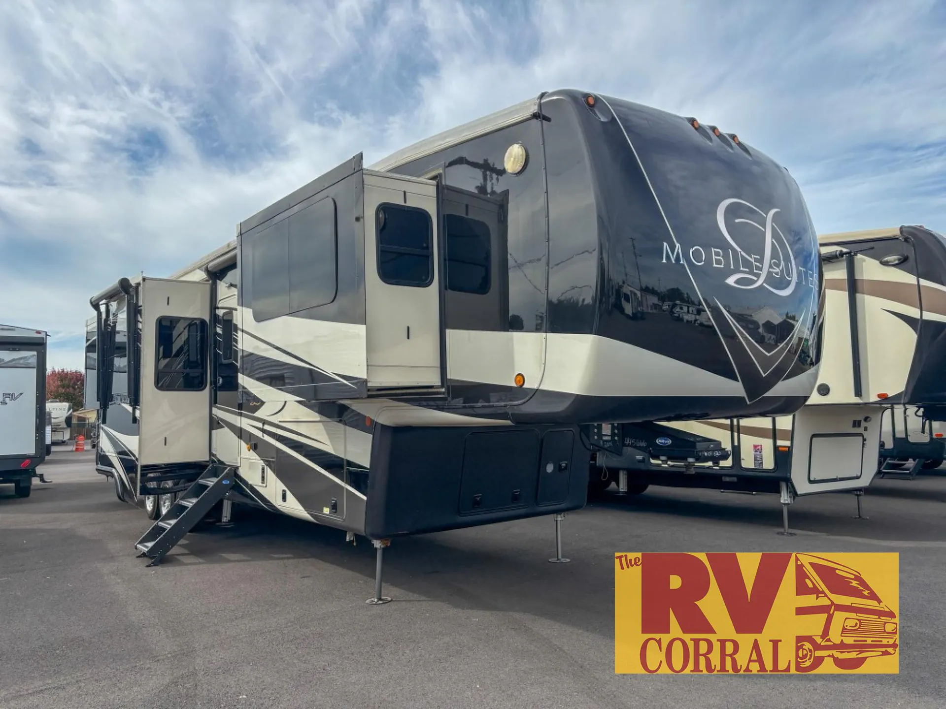 2021 DRV Mobile Suites 44 Nashville - Photo 2