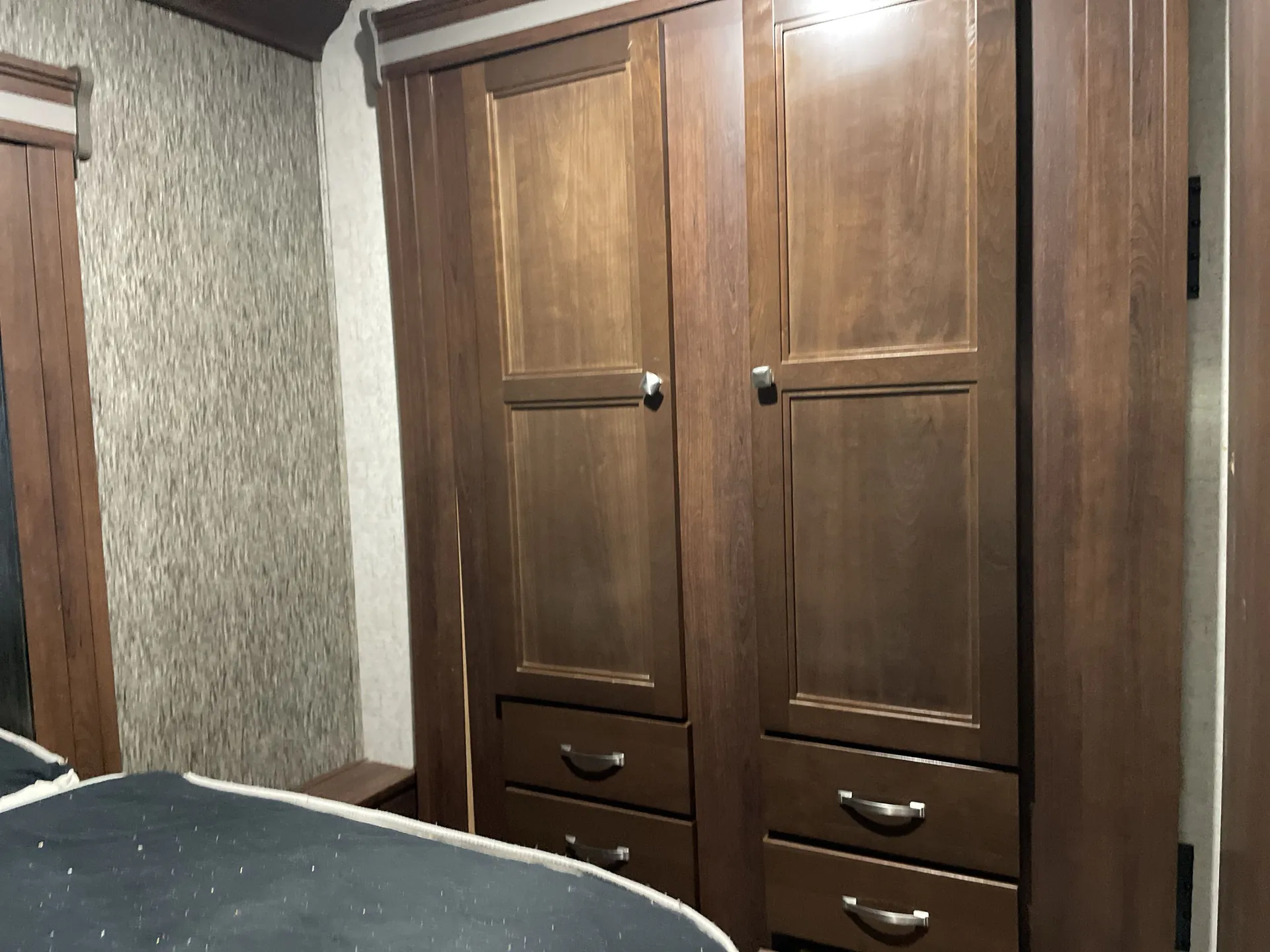 2018 Forest River Sunseeker 2500TS — living area main