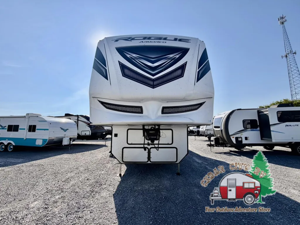 2022 Forest River Vengeance Rogue Armored 351G2, Photos photo 3