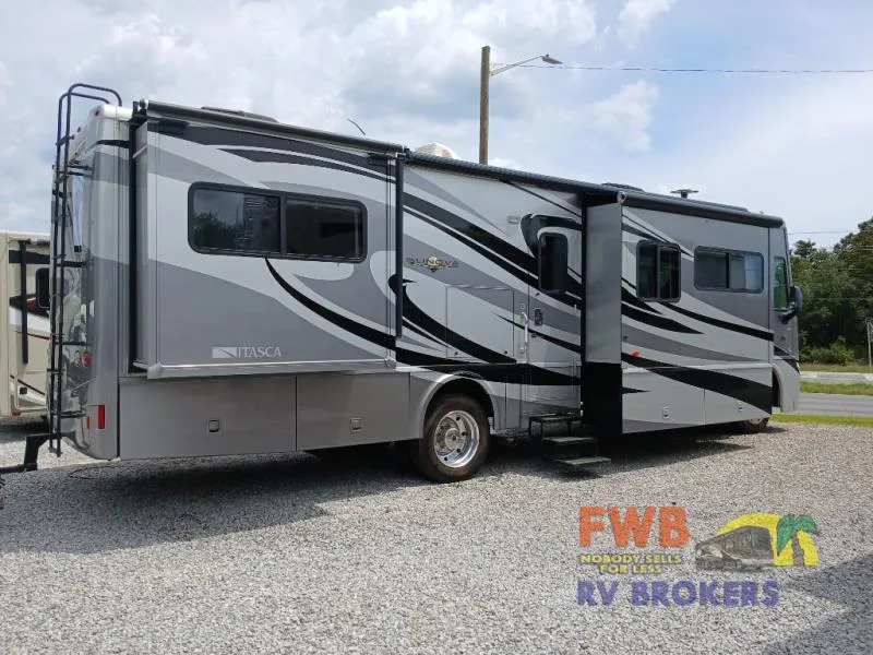 2014 Itasca Sunova 33C - Photo 4