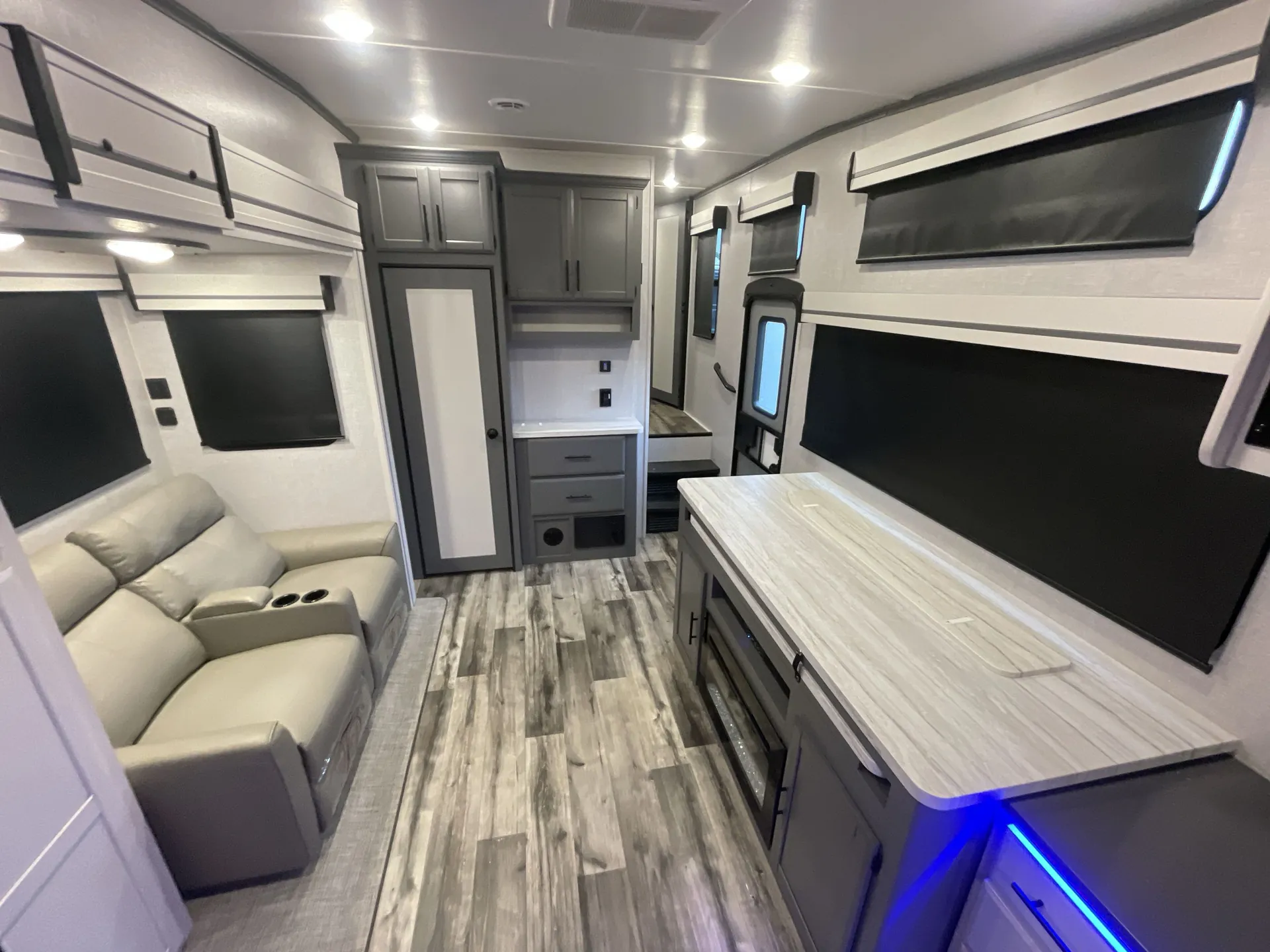 2024 CrossRoads Volante 269RK — living area main